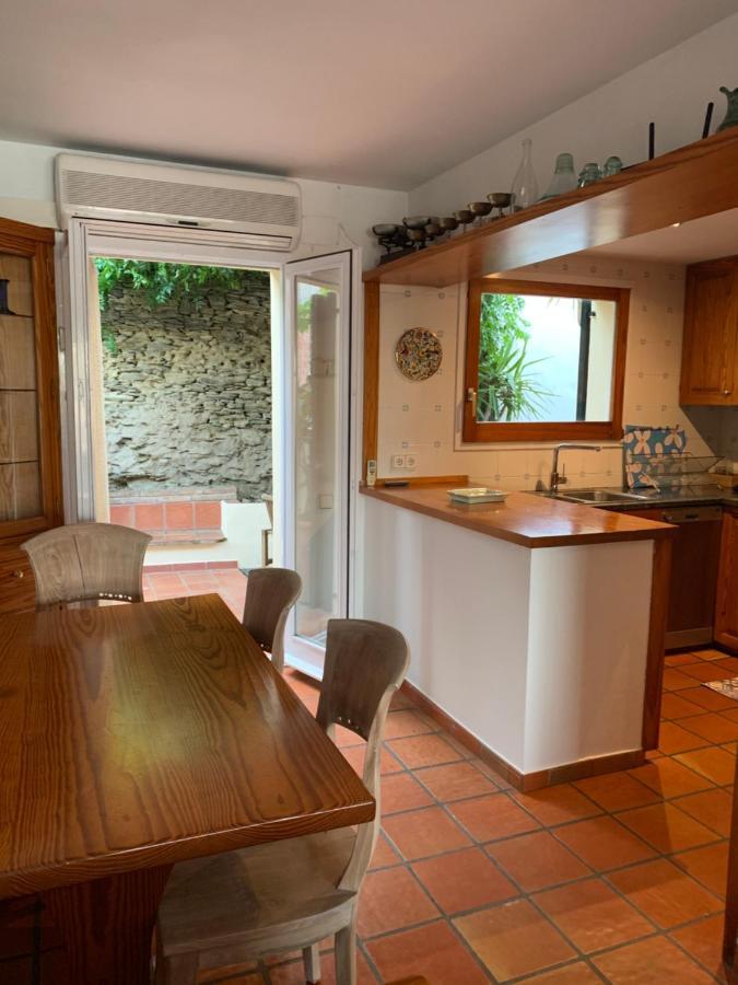 Can Ramon Casa Con Garaje Cadaqués Exterior photo